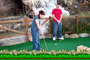 Attract_Golf01.jpg